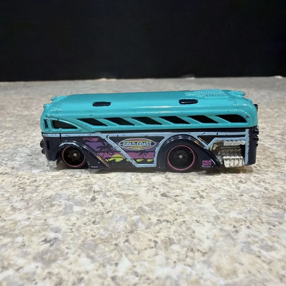 Hot Wheels Collectible Vehicles-VW Buzz, Frozen Treats,Gold Coast Bus,Agave Acre